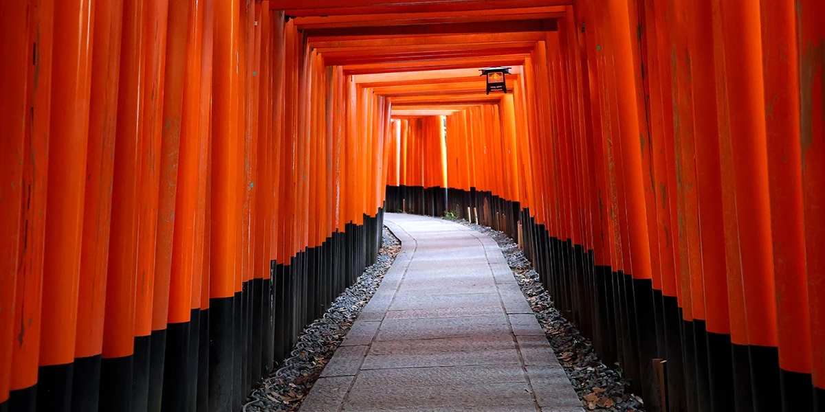 Japonsko Fushimi Inari Taisha poznávací trip