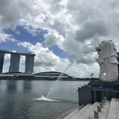 singapur dovolenka merlion socha