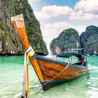 Thajsko dovolenka poznávací trip Bangkok a ostrovy Krabi a Phi Phi