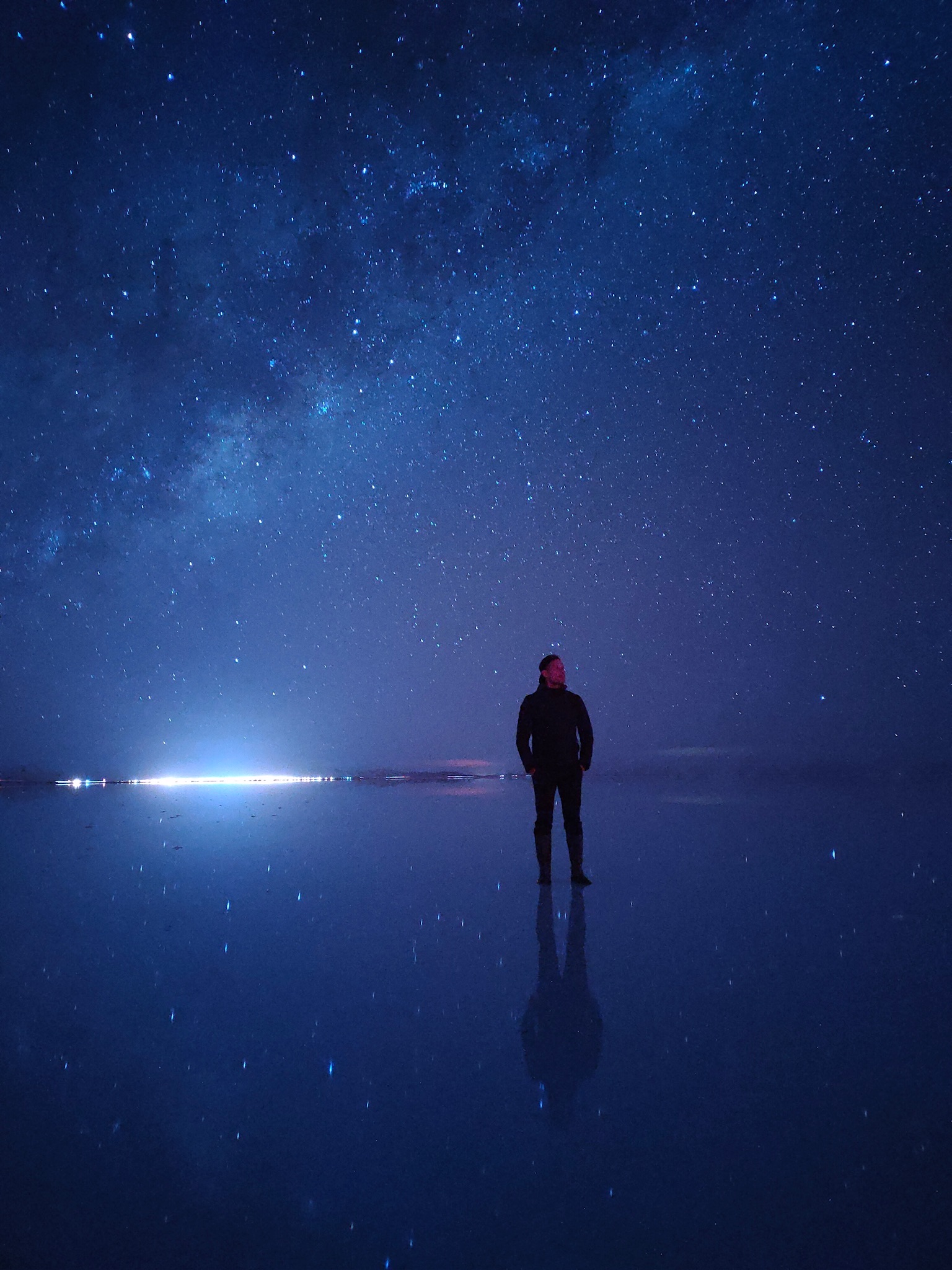 Peru Bolívia Čile dovolenka nočná obloha na jazere Salar de Uyuni v Bolívii