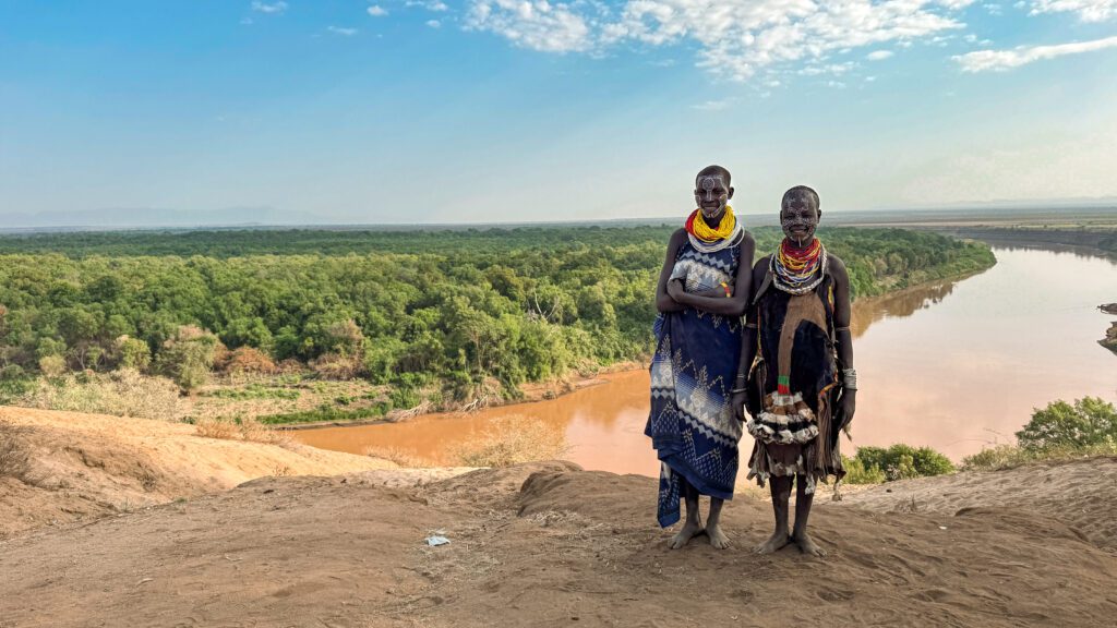 Etiópia dovolenka poznávací zájazd Xplora Travel, ženy z kmeňa Karo v Omo valley