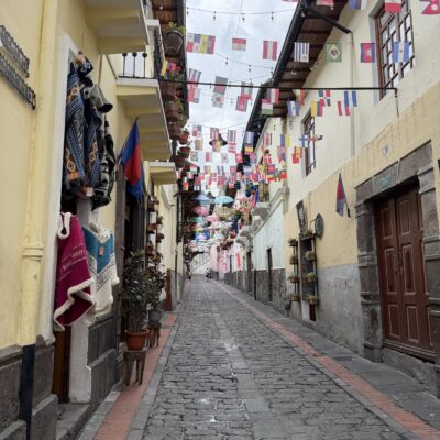 Poznávací zájazd Galapágy, Ekvádor Quito